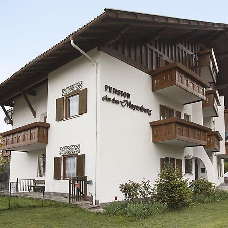 Pension An Der Mayenburg Vollan Buitenkant foto